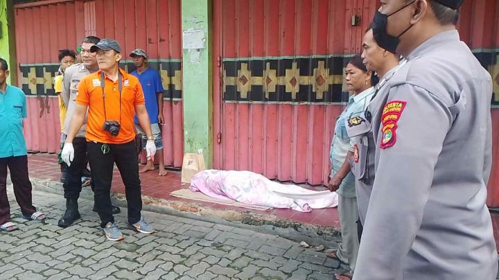 Mayat Tanpa Identitas Ditemukan Warga di Komplek Ruko Halte Pasar BawahÂ 