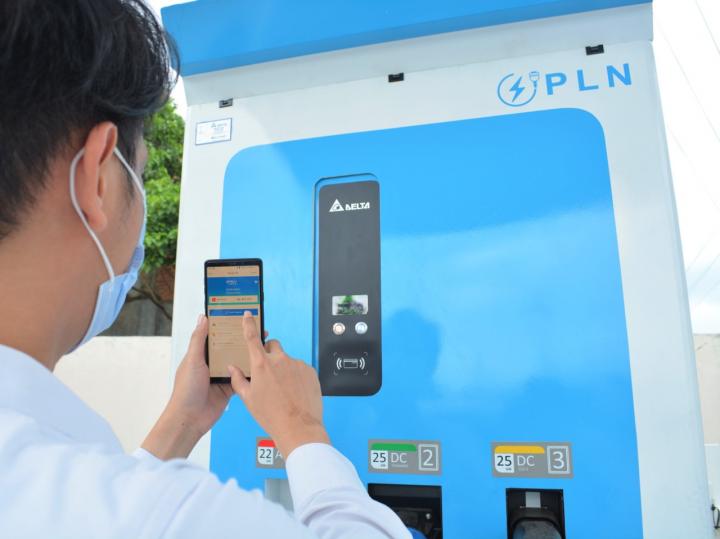 Lebaran Nyaman dengan Aplikasi PLN Mobile, Urusan Listrik Sudah dalam Genggaman