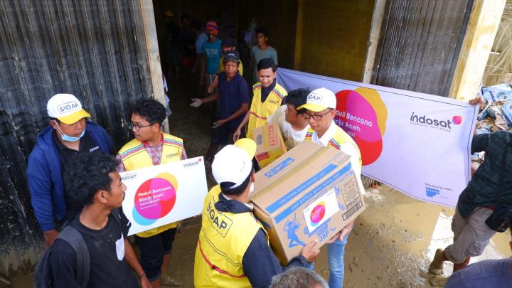 Indosat Lanjutkan Bantuan ke Aceh Tamiang dan Lima Lokasi Lainnya, Bantu Percepatan Pemulihan Pasca Bencana