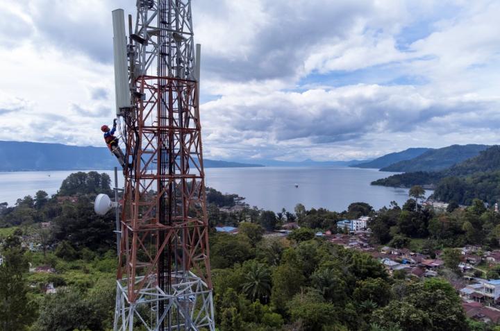 Liburan Natal dan Tahun Baru 2025 Trafik Data XL Axiata Naik 19%