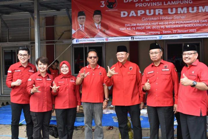 Ulang Tahun Megawati Ke-76, PDIP Lampung Bagikan Makanan Sehat Cegah StuntingÂ 