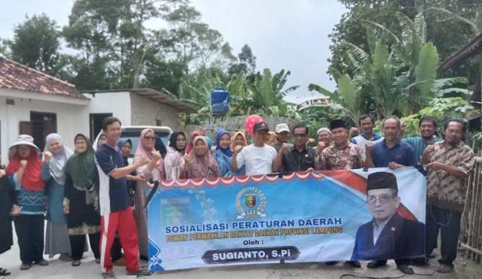 Anggota DPRD Provinsi Lampung Sugianto Beri Bantuan Pembangunan Jalan