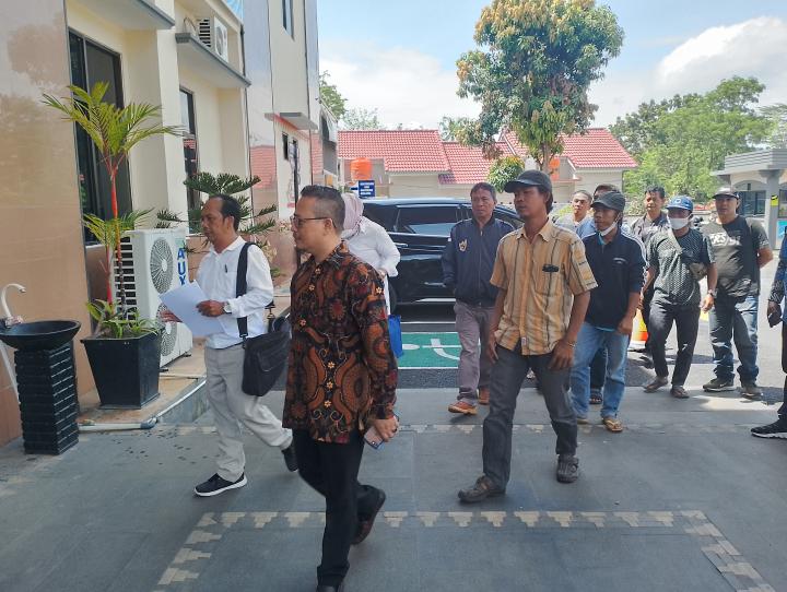 Dipecat, 6 Orang Eks Pekerja DLH Bandar Lampung Resmi Layangkan Gugatan ke PTUNÂ 