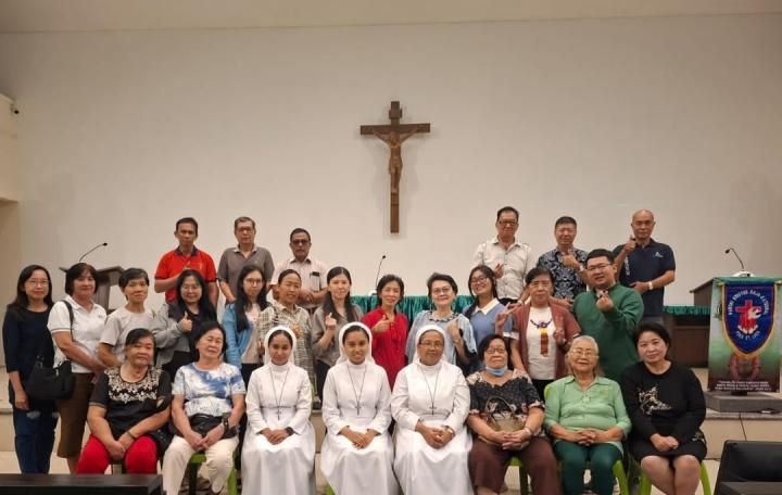 Menyongsong Hari Raya Hati Yesus Yang Maha Kudus, PDPKK Sta. Lucia Ajak Umat Menjadi 
