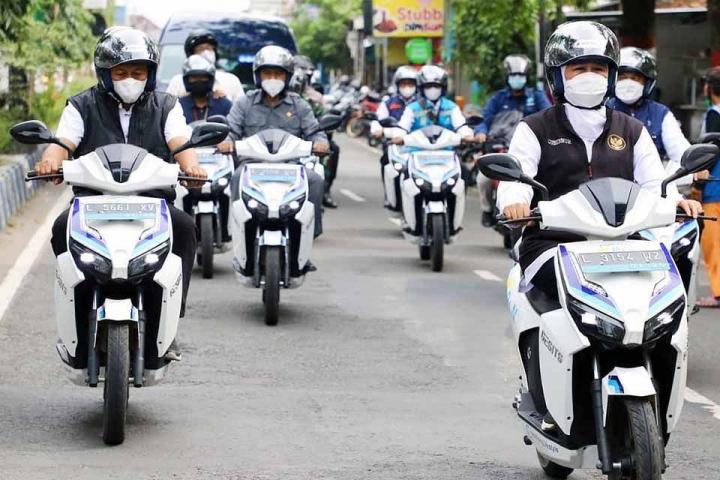 Berapa Harga Motor Listrik? Kenali Dulu Apa Itu Motor Listrik