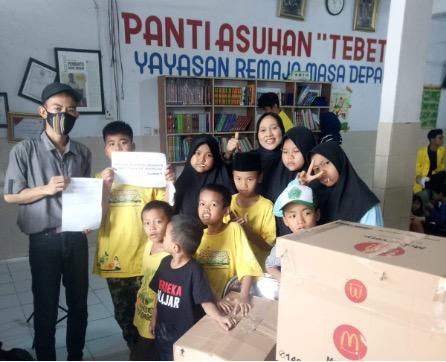Foodspot Berbagi: 175 Porsi McDonaldâ€™s untuk Panti Asuhan â€œTebetâ€ Remaja Masa Depan