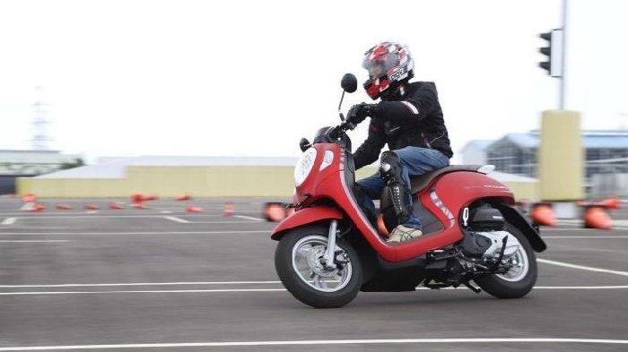 Keselamatan Nomor Satu! 3 Fitur Motor Honda yang Wajib Kamu Tahu