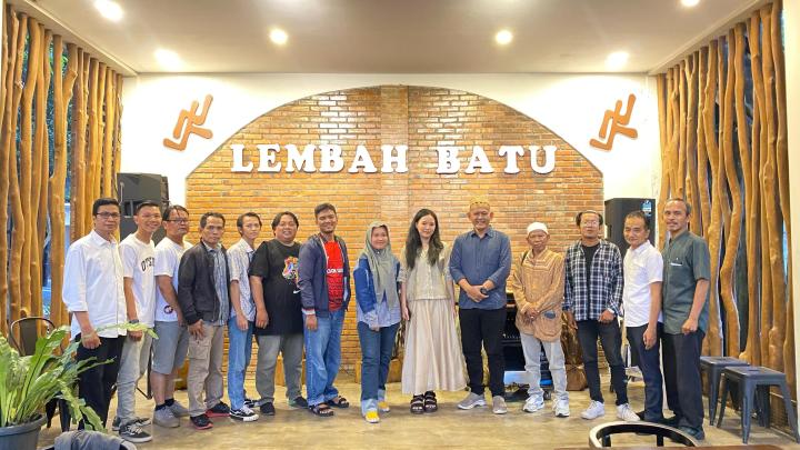 Silaturahmi Buka Puasa Bersama Wartawan, Senator Almira Ajak Kembangkan Literasi Keuangan dari Lampung