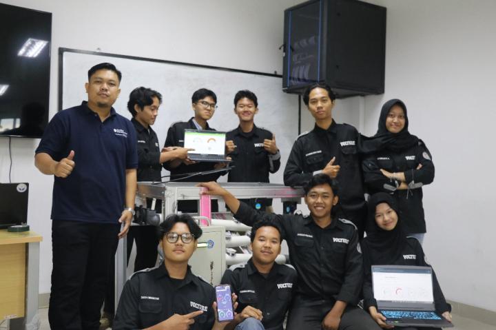 Sinergi Mahasiswa dan Dosen Teknologi Rekayasa Elektronika Politeknik Negeri Lampung Hadirkan Teknologi Smart Greenhouse Berbasis loT untuk Masa Depan Pertanian Presisi