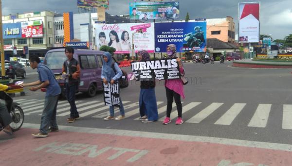 Peringati Hari Kebebasan Pers Internasional AJI Bandar  