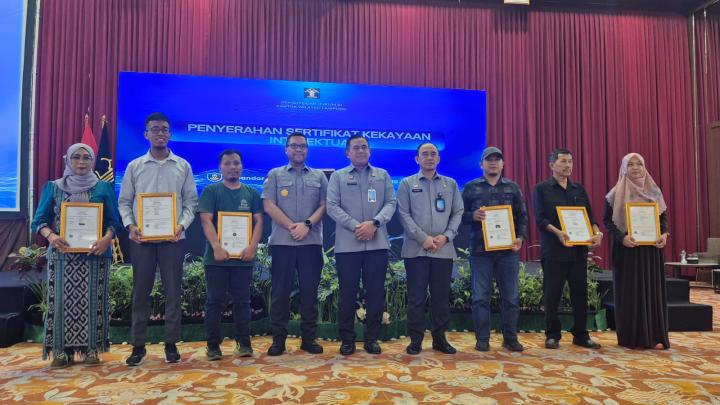 Kepala Kantor Wilayah (Kakanwil)1 Kementerian Hukum (Kemenkum) Lampung Tegaskan Pentingnya Perlindungan Indikasi Geografis (IG) Sebagai Langkah Strategis Dalam Meningkatkan Daya Saing Produk Unggulan Daerah 