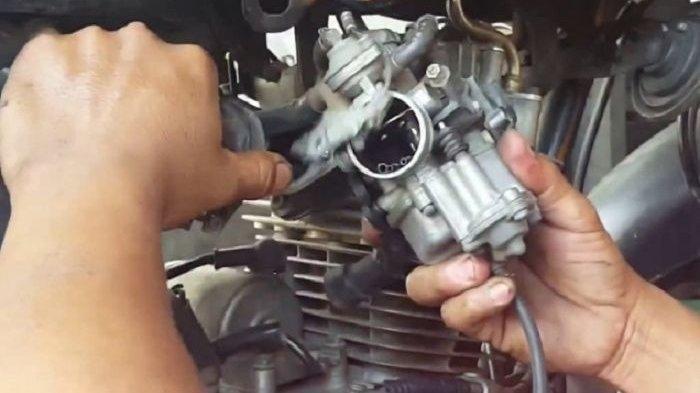 Karburator Motor Wajib Diperiksa Secara Berkala 