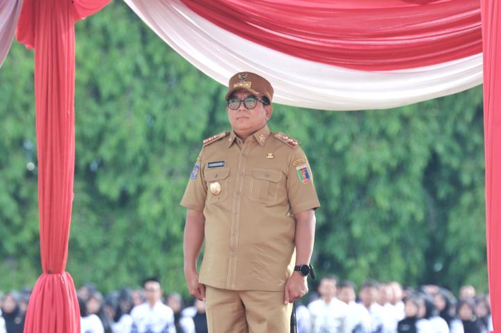 Pj Gubernur Samsudin Pimpin Upacara HUT Ke 79 PGRI dan Hari Guru Nasional Tingkat Provinsi Lampung Tahun 2024 