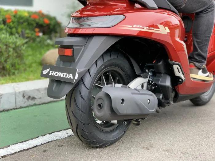 Ternyata Dari Ban Motor Bisa Jadi Penyebab Bensin Boros   