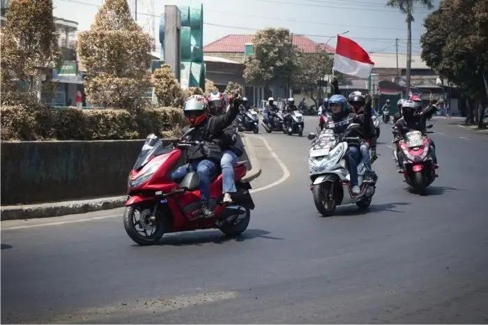 Tips Perawatan Motor setelah Touring