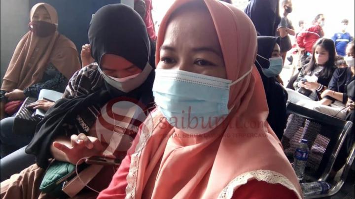 Cerita Fitri, Warga Way Halim yang Tak Takut Disuntik Vaksin Covid-19