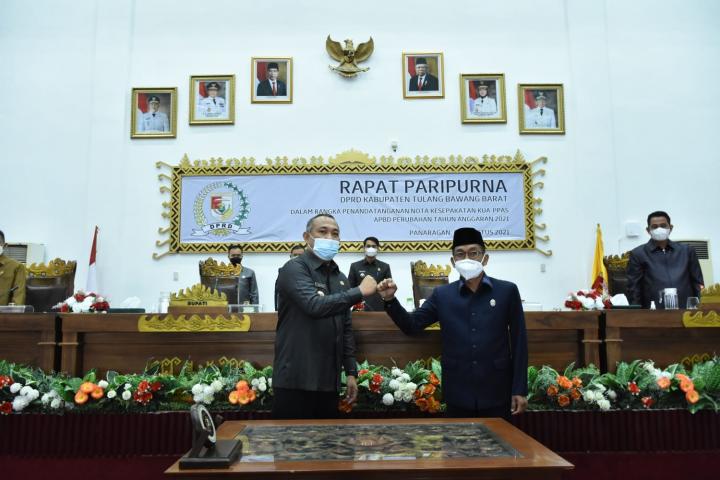 DPRD Tubaba Gelar Paripurna dalam rangka penandatanganan KUA-PPAS APBD Perubahan