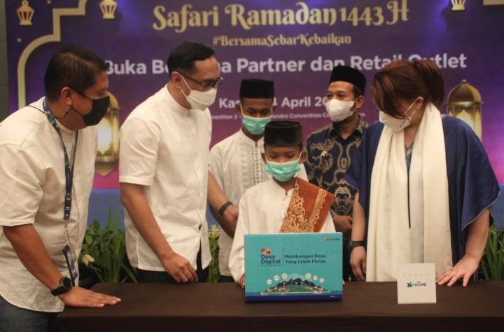 Terus Dukung Desa Digital, XL Axiata Donasi Laptop ke Ponpes di Sumatera Utara  Â 