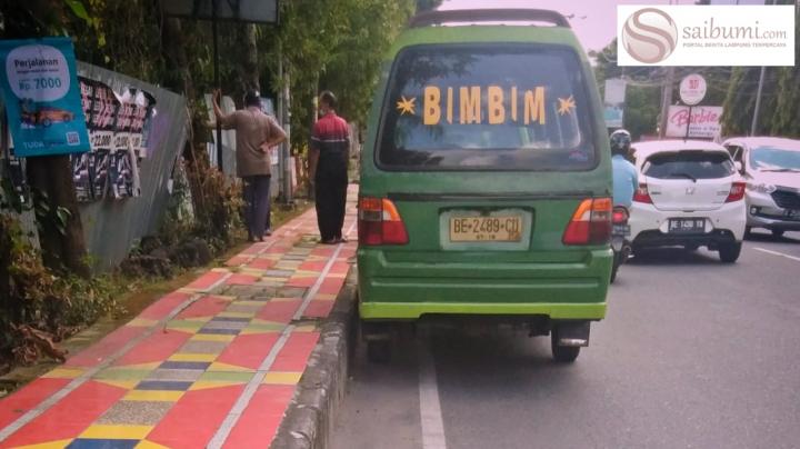 Penyedia Jasa Transportasi dan Pedagang Jajanan Kembali Bersemangat Kala PTM