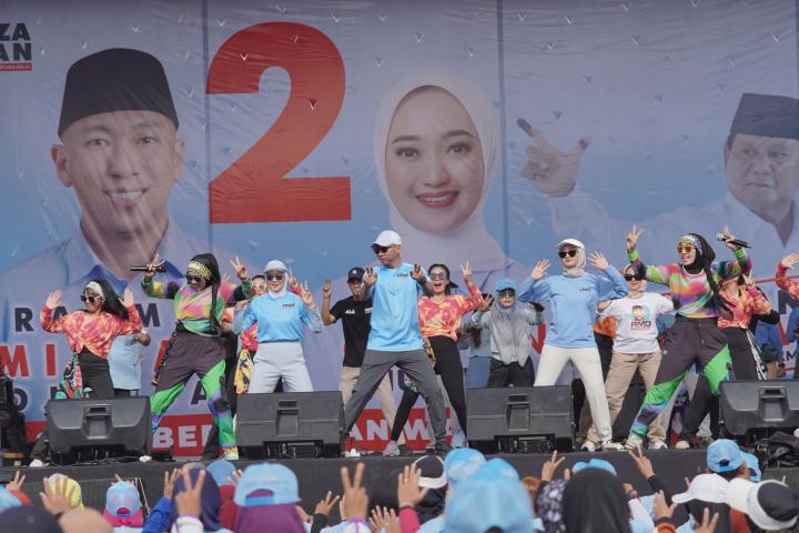 Hari Terakhir Kampanye, Mirza - Jihan Pilih Kalirejo Untuk Senam Bersama 