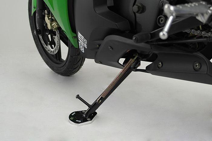 Ini Risiko Jika Terlalu Sering Mematikan Mesin Skutik Pakai Standar Samping