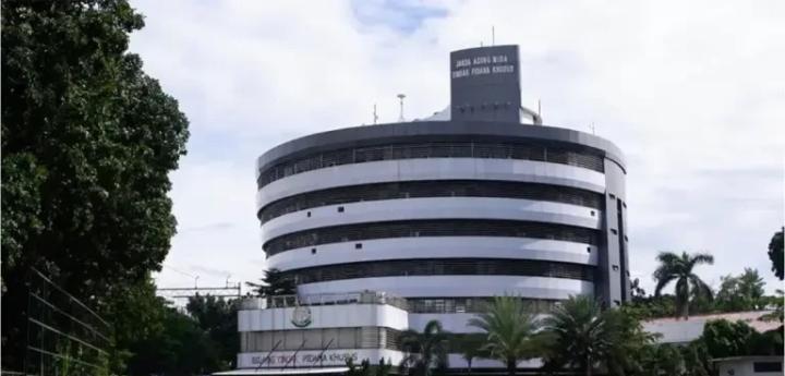 Kejagung Geledah 16 Lokasi Terkait Korupsi Ekspor CPO, Sita Dokumen hingga Mobil Mewah