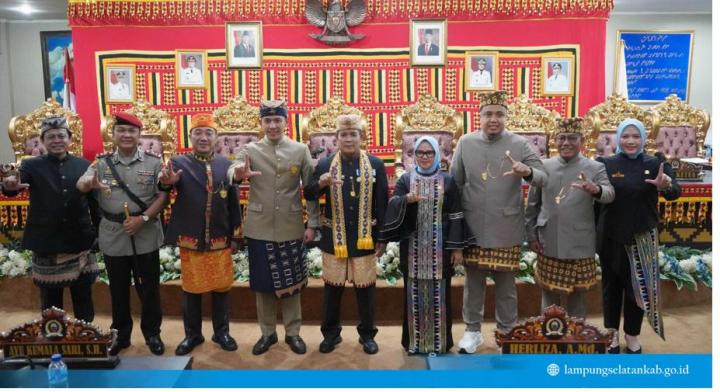 Dalam Rapat Paripurna Istimewa DPRD Lampung Selatan Dalam Rangka HUT Kabupaten Lampung Selatan 