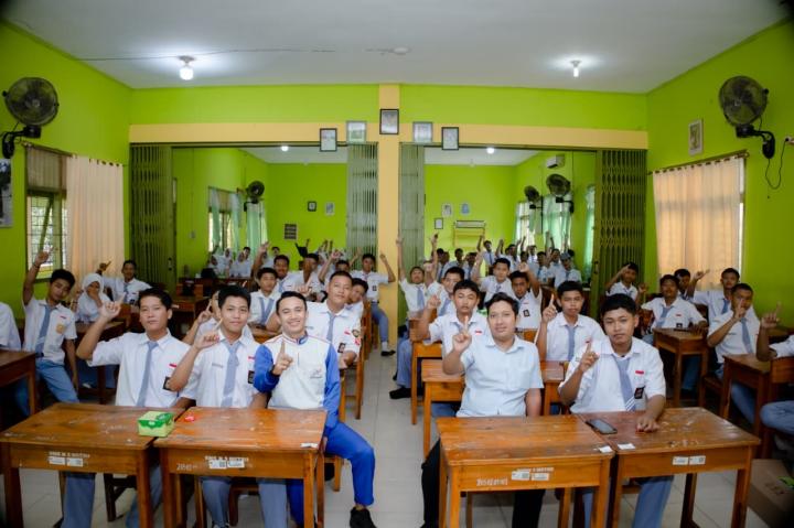 SMKN 3 Kota Metro Jadi Lokasi Terbaru Edukasi Safety Riding Tunas Honda Lampung