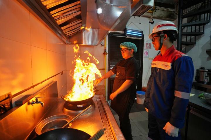 Gas Bumi Mengalir di Raindear Coffee, Sajikan Aneka Hidangan Mengenyangkan dengan Cita Rasa Premium yang Konsisten   