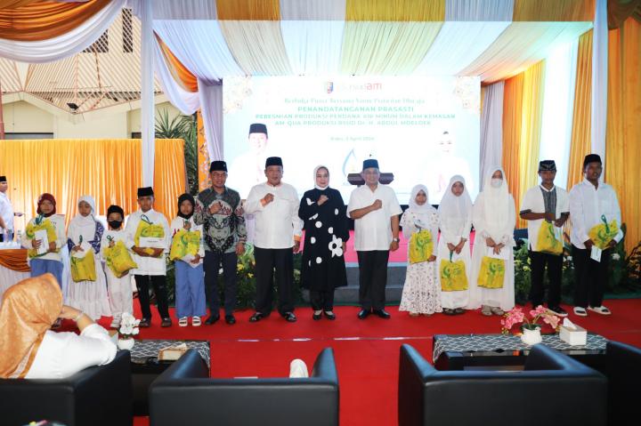Gubernur Arinal Resmikan Produk Air Minum Kemasan RSUDAM AM-Qua , dan Buka Bersama Dengan Anak Yatim dan Dhuafa 
