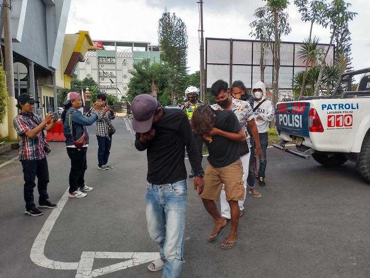 Sebabkan Kemacetan dan Meresahkan Masyarakat, 6 "Pak Ogah" Diamankan 