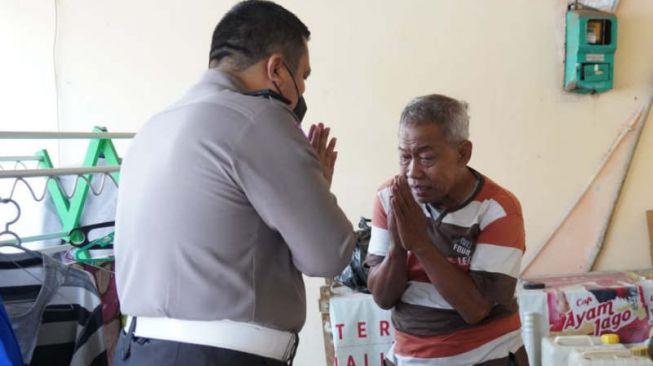 Viral Pensiunan Polisi Jadi Manusia Silver, ini yang dilakukan Kapolda Jateng