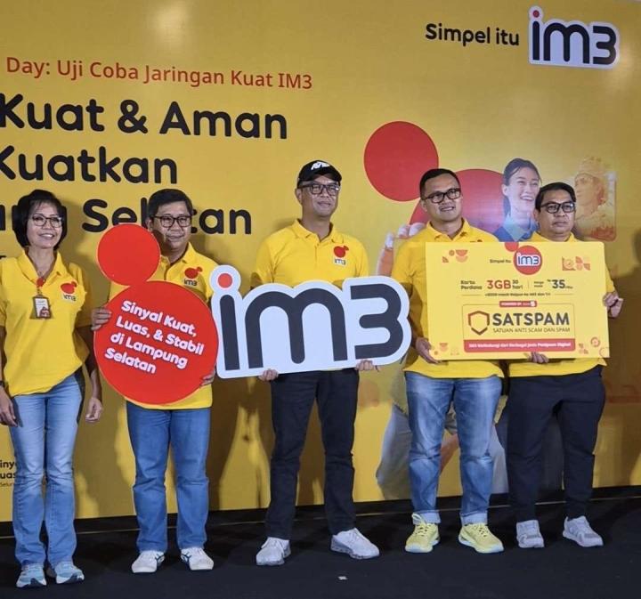 IM3 Dukung UMKM Ajak Awak Media Cek Jaringan Indosat di Lampung Selatan 
