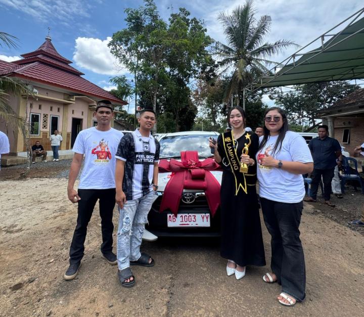 Dari Keluarga Sederhana, Intan Raih Juara KDI 2026, Terima Hadiah dari Pengusaha Lampung Timur
