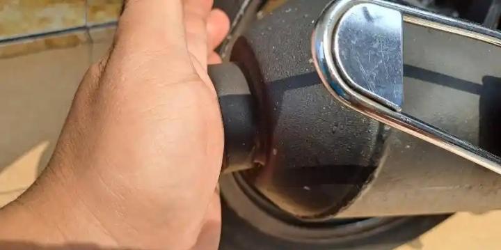 Knalpot Bocor, Simak Cara Mengatasinya !