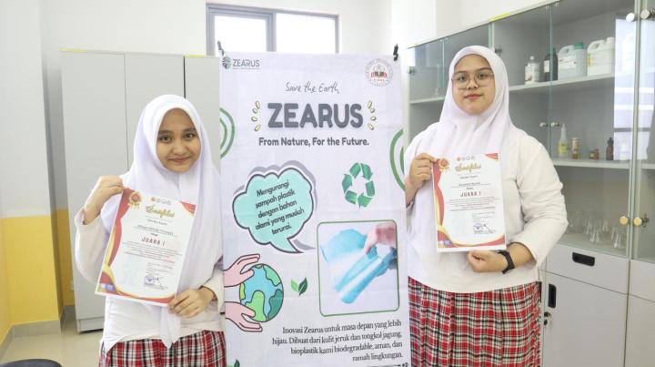 Sekolah EIBOS di Lampung Juarai LKTI Tingkat Nasional 2025   