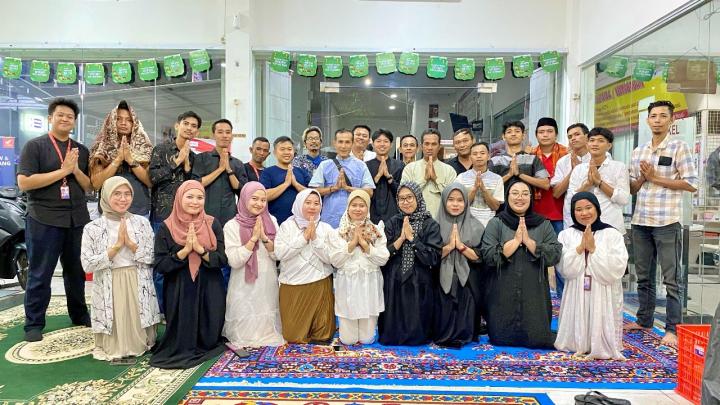Astra Motor Imam Bonjol Gelar Buka Puasa Bersama   