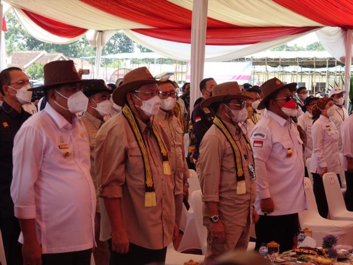 Panen Pedet Program Sikomandan 2021 di Lamteng, Mentan Syahrul Yasin Limpo:Jika tahun ini 100 ribu kelahiran, tahun berikutnya harus 300 ribu