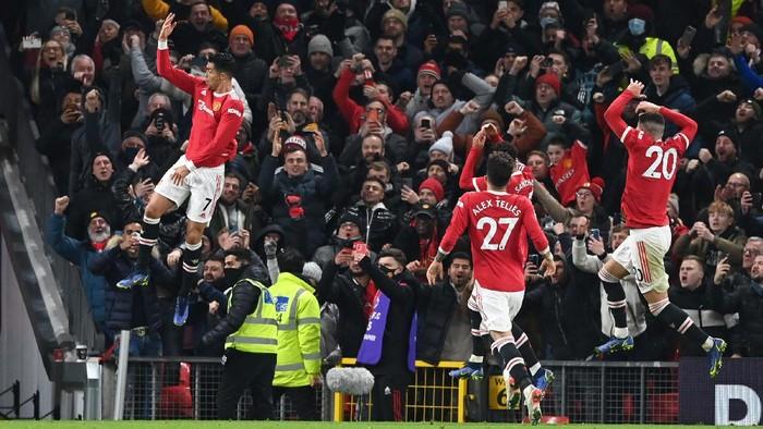 Man Utd vs Arsenal, Setan Merah Comeback, Ronaldo Jadi Pahlawan Bawa Kemenangan