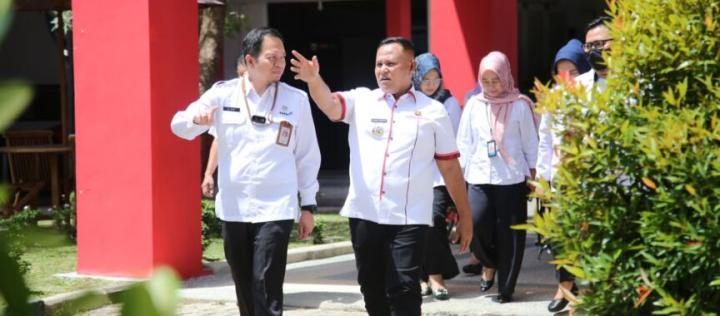 Bupati Nanang Ermanto Terima Kunjungan Silaturahmi Kepala Perwakilan BKKBN Provinsi LampungÂ 
