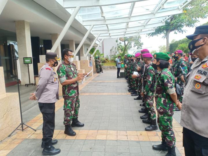 Siapkan Pengaman Kedatangan Wapres, Polsek TBU Adakan Apel Gelar Pasukan