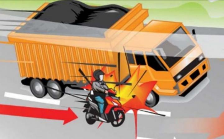 Dosen Akademi Kebidanan Tewas di Tempat, Terlindas Truk Fuso, Begini Kronologinya