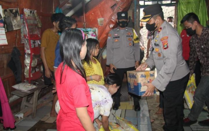 Polisi TBU bantu Anak-Anak Pelaku Pencurian Besi Cor Tiga Meter, Kapolsek: Jiwa Kemanusian Kami Terpanggil