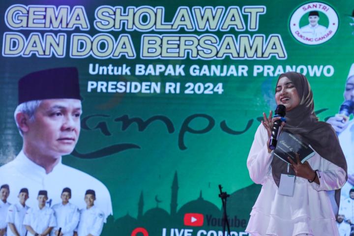 Deklarasikan Dukungan untuk Ganjar, Ribuan Santri, Habib hingga Ulama di Lampung Lantunkan Sholawat dan Doa untuk Indonesia