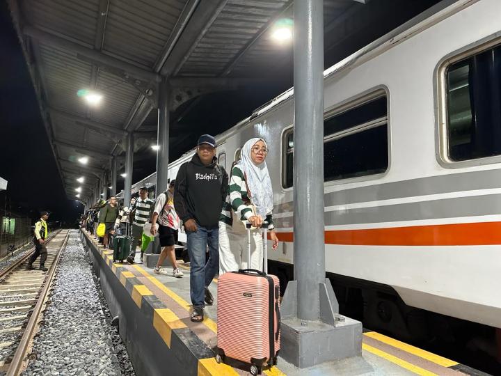 29.886 Orang Mudik dengan Kereta Api Selama Lebaran 2024