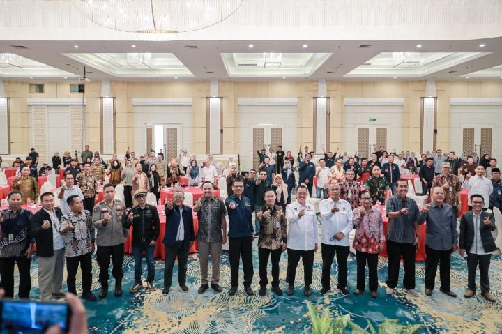 Sekdaprov Marindo Kurniawan Buka Diskusi Pajak yang Digelar Persatuan Wartawan Indonesia Lampung 2025: Tekankan Keseimbangan Kebijakan Pajak dan Ketahanan Media   