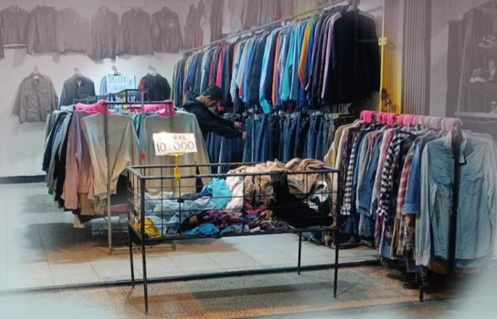 Polemik Baju Impor Bekas, Pedagang Menjerit, Pemerintah Diminta Berikan SolusiÂ 