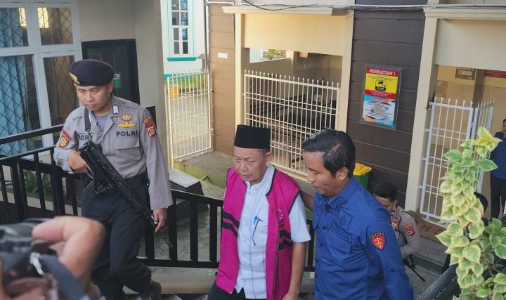 Kasus Korupsi Pagar Rumah Dinas, Eks Bupati Lampung Timur M Dawam Rahardjo Divonis 8,5 Tahun Penjara