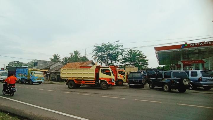 Solar Makin Langka, Supir Menjerit Jadi Pengangguran: Tolong Pemerintah Dengar Kami!