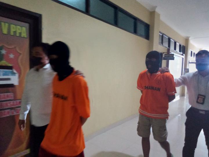 Tawarkan Gadis Dibawah Umur Melalui Aplikasi MI-CHAT, 2 Pria Diciduk Polisi